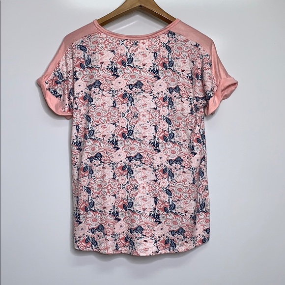 LUCKY BRAND • Pink Scoop White Floral Soft Top - Picture 6 of 6
